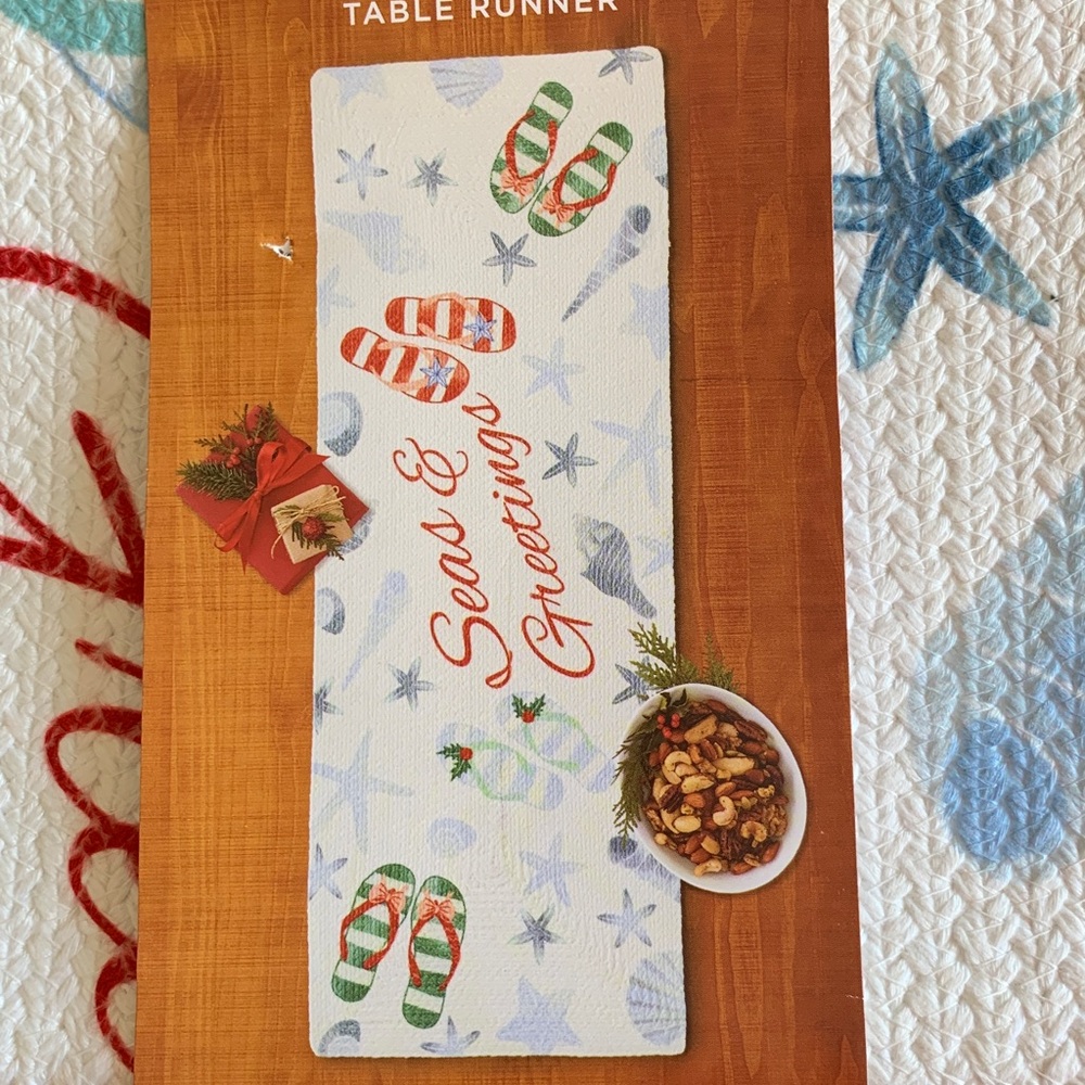 NWT Table Runner Nautical Beach Holiday 36”x13